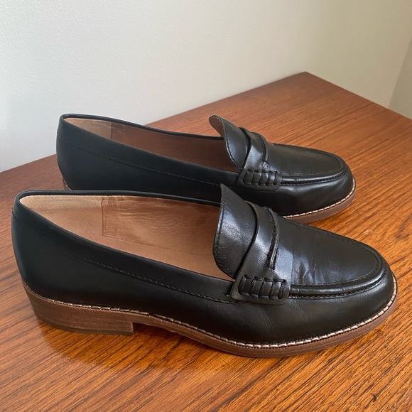 Madewell Black Leather Loafers - Picture 9 of 16
